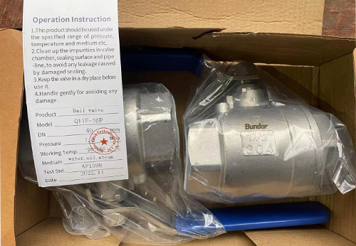 印尼客戶采購般德對(duì)夾四氟蝶閥和絲扣球閥